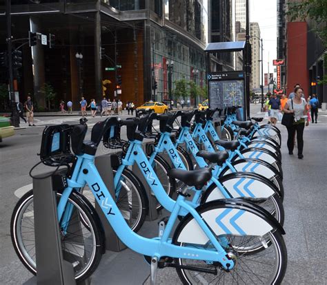 Aug 8, 2555 BE ... Alta Bicycle Share got a city contract to install 300 stations this year, with 3,000 bicycles for rent in an area bounded by the lakefront, ...